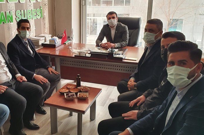 “Gençlerimizi bu bataklıktan kurtaralım”