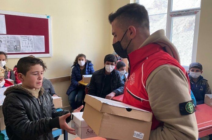 Hedef, '‘o bir gence ulaşıncaya dek’'