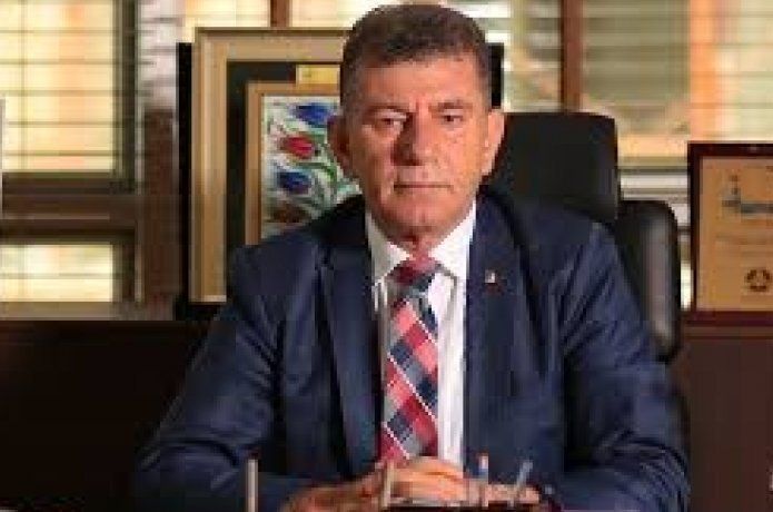 Demir 8 Mart dünya kadınlar günün kutladı.