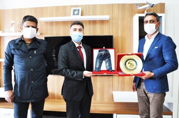 Üniversitesi’nde tekstil bölümü açılması talebi