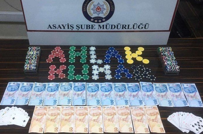 Kumar oynatılan iş yerleri kapatıldı