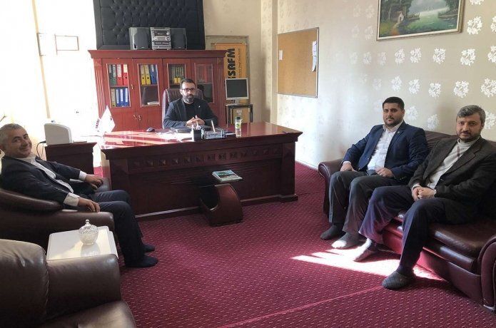HÜDA PAR Batman Merkez İlçe Başkanlığından radyolara ziyaret