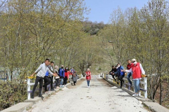 Önce yürüyüş, sonra temizlik