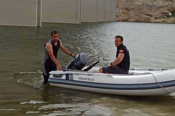 Dicle Nehrinde kaybolan kişi için arama çalışmaları sürüyor
