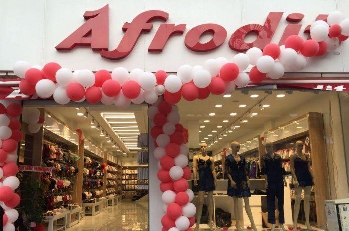 Afrodit mağazaları yenilendi