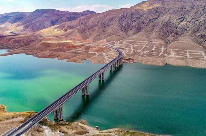 Hasankeyf’te yeni yerleşim yerinin yolları yapıldı