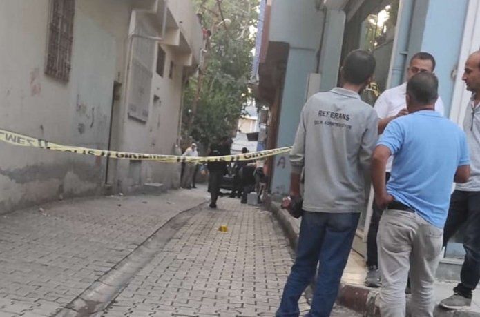 Batman’da bıçaklı ve silahlı kavga: 2 yaralı
