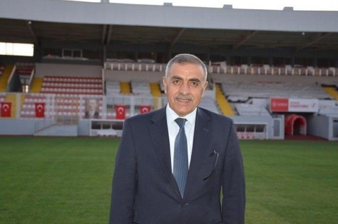 Özperk ‘Öğrencilerimiz boş zamanlarını tesislerde geçirsin’