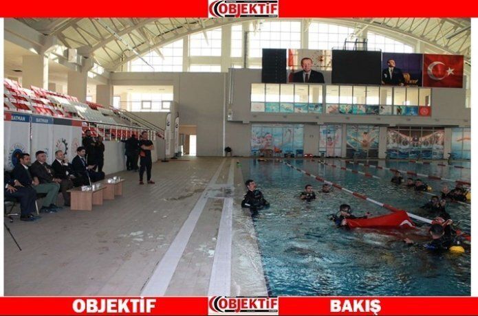 "Altın yüreklerle tarihe derin dalış"