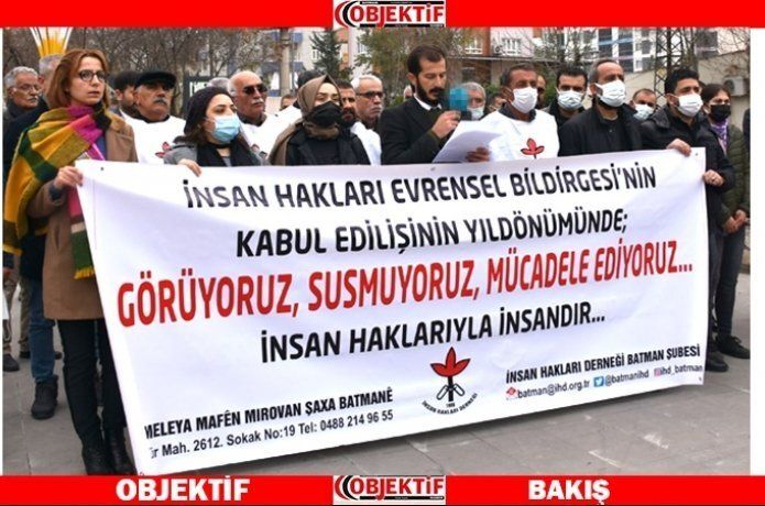 "Demokratik anayasa şarttır"