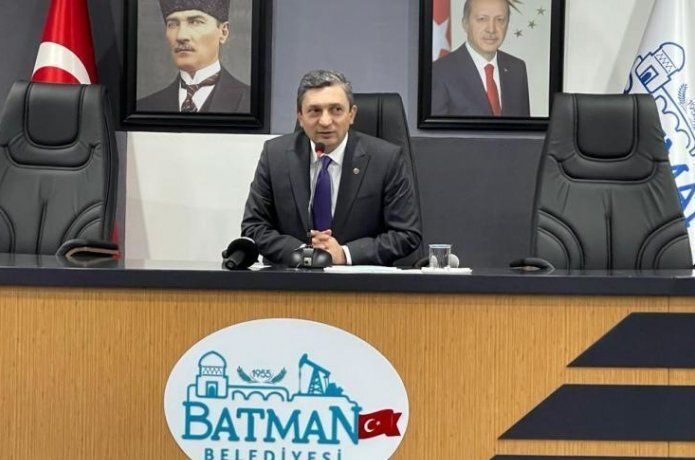 Vali Şahin gazetecileri ağırladı