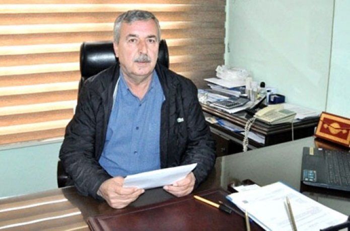Yaşar yeniden aday