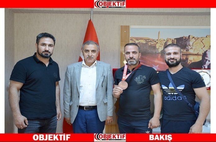 Dünya üçüncünden, Özperk’e ziyaret