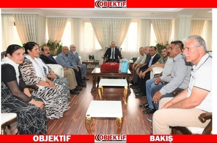 Ezidiler’den Vali Canalp’a ziyaret