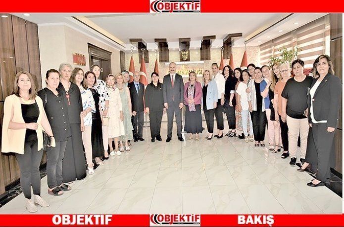Kadın muhtarlardan valiliğe ziyaret
