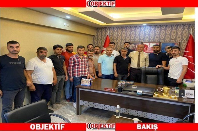 CHP'ye katılım