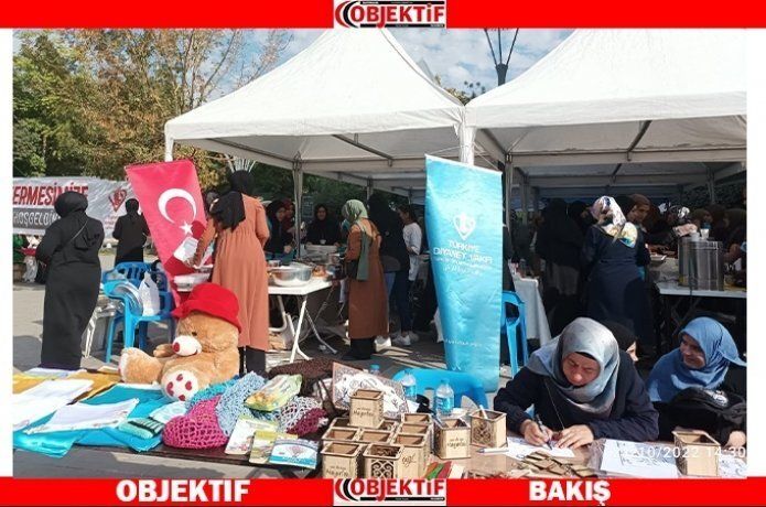 Diyanet Vakfı kermesi ilgi gördü