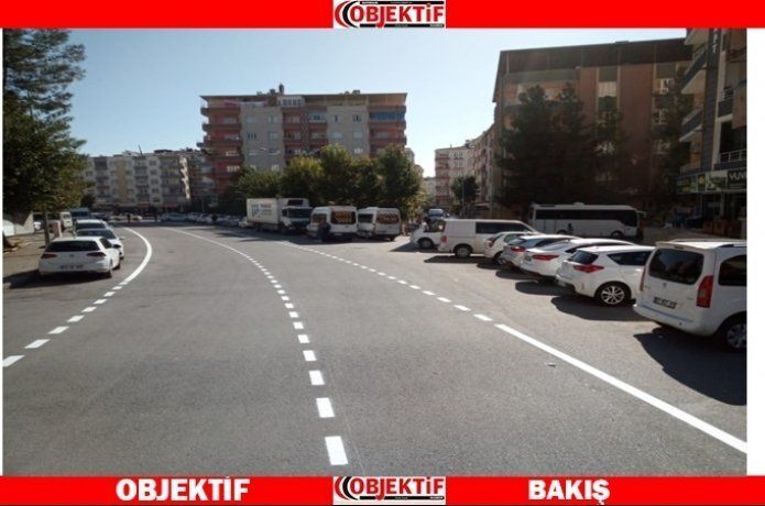 Yol çizgileri yenileniyor