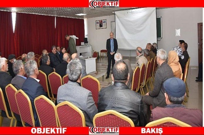 "Aile okulu projesi"ne muhtarlar katıldı