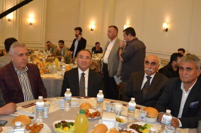 Bakan Bozdağ "Kürtçe üzerindeki yasakları biz kaldırdık"