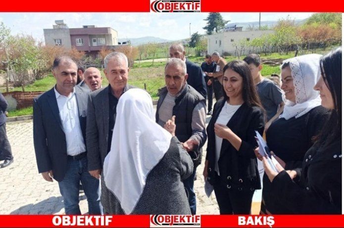Yeşil sol parti ilçe gezilerinde