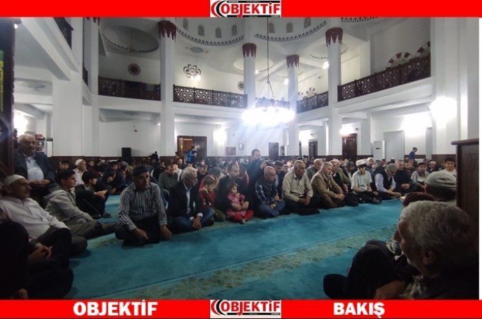 Kadir Gecesi'nde camiler doldu