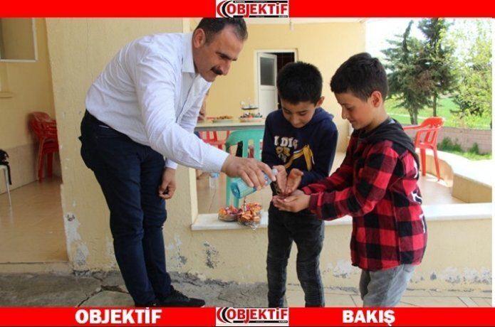 Ezidiler, kırmızı Çarşamba bayramını kutladı