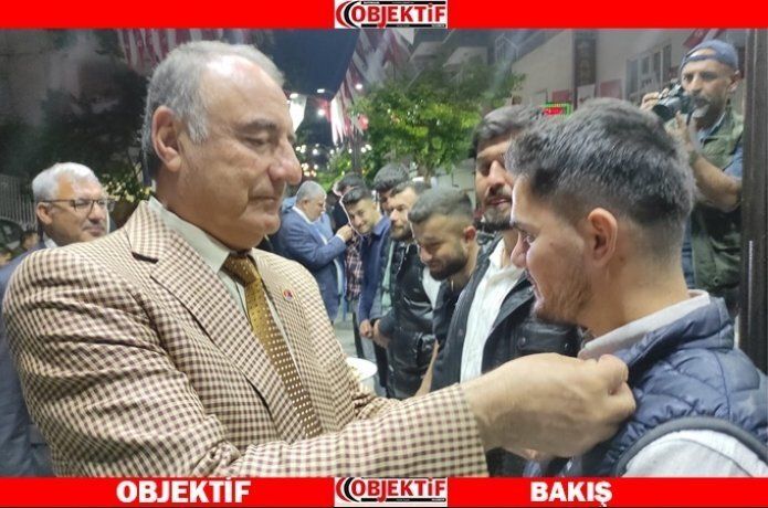 CHP'ye katılımlar devam ediyor