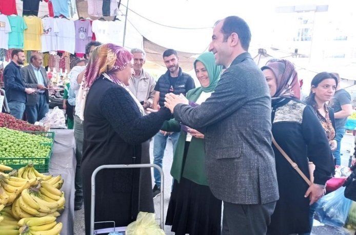 Yeşil Sol adayları mitinge davet etti