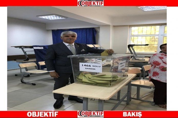 Başkan Kerem Demir oyunu kullandı