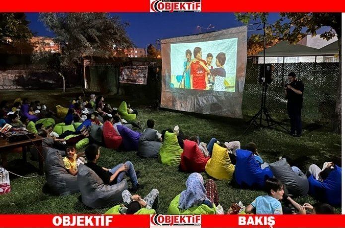 Mahallelerde sinema etkinliği başladı