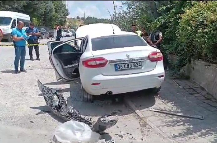 İki otomobil çarpıştı: 1 kişi ağır yaralandı