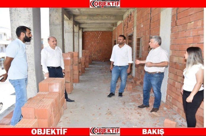 Kurtaran okul inşaatlarını inceledi
