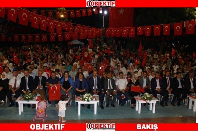 Atatürk parkında milli ve beraberlik günü kutlandı