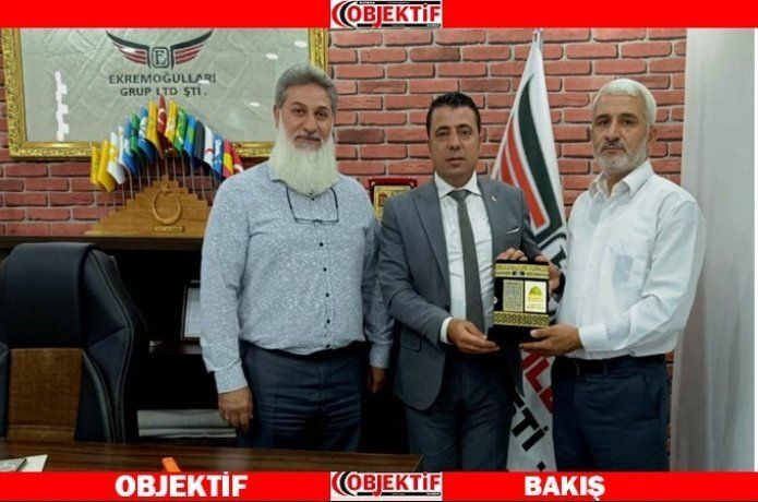 Esat Ekremoğlu’na teşekkür plaketi