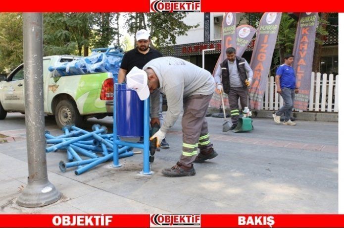 Eskiyen çöp kovaları yenileniyor