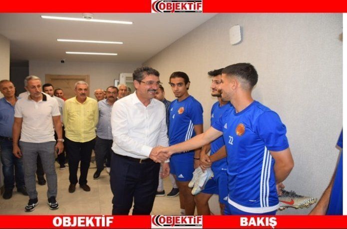 Nasıroğlu'dan Petrospor'a moral ziyareti