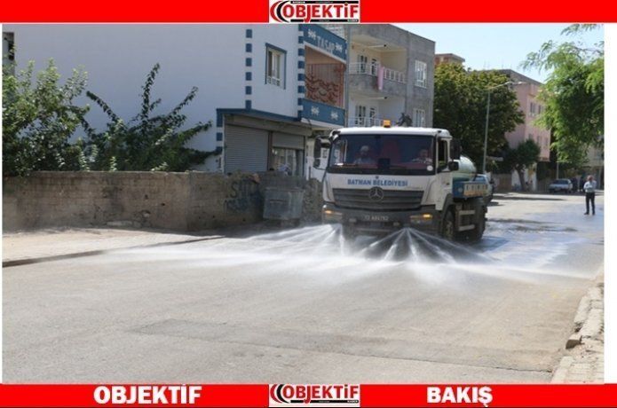 Sağlık Mahallesi temizlik kervanına katıldı