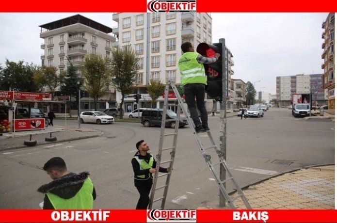 Trafik ışıklarında 100. Yıl farkındalığı