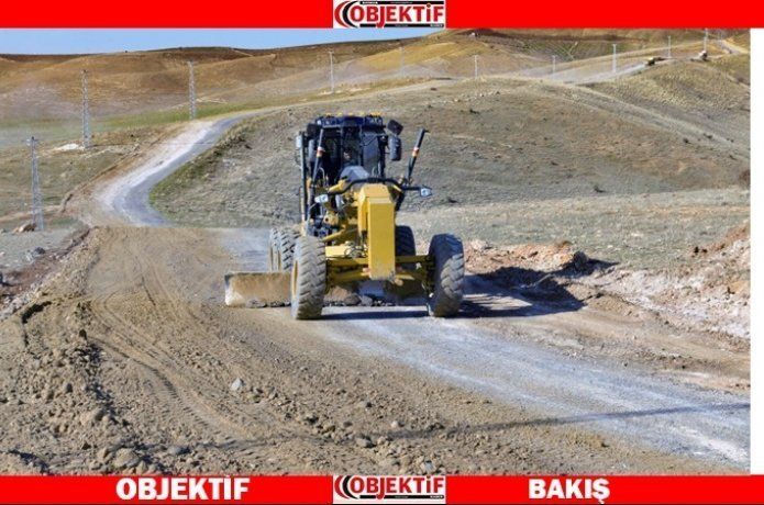 Köy yolları genişletiliyor