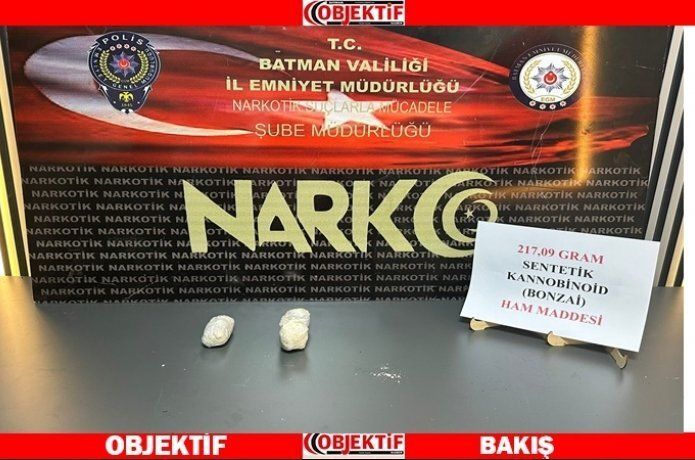 Uyuşturucu satıcıları tutuklandı