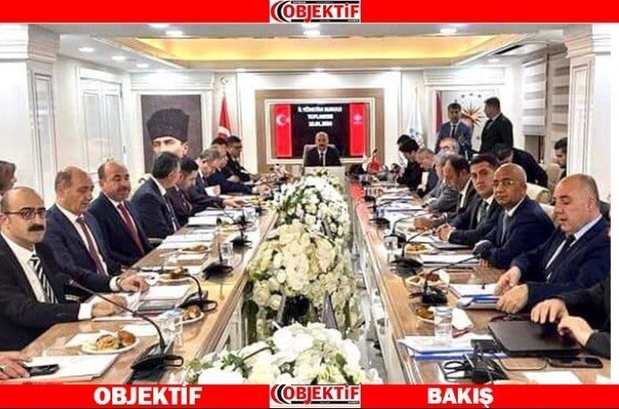Kurum müdürleriyle şafak toplantısı