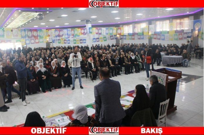 DEM Parti yönetimi değişti