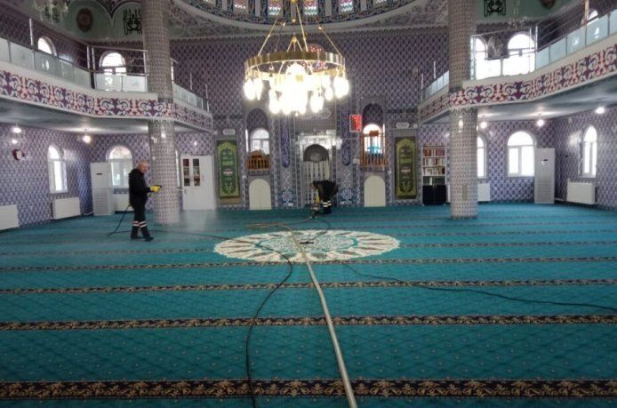 İlçe camiilerde büyük temizlik