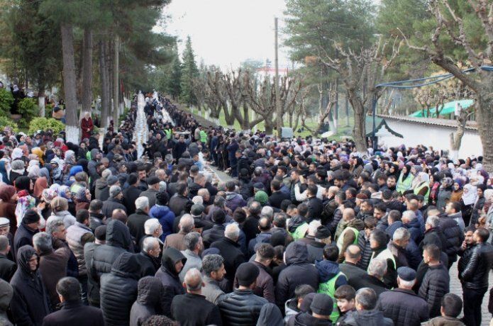 Bağdu vefatının yıl dönümünde sevenleri tarafından anıldı
