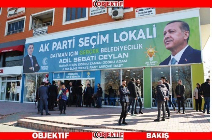 AK Parti seçim lokali açıldı