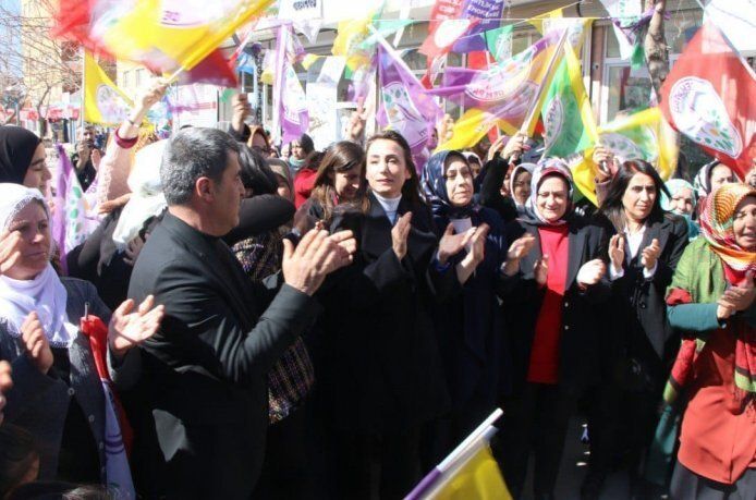 Cigerxwin anıtını yeniden dikeceğiz”