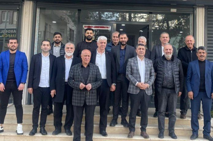 DEVA Partisi saha çalışmalarında