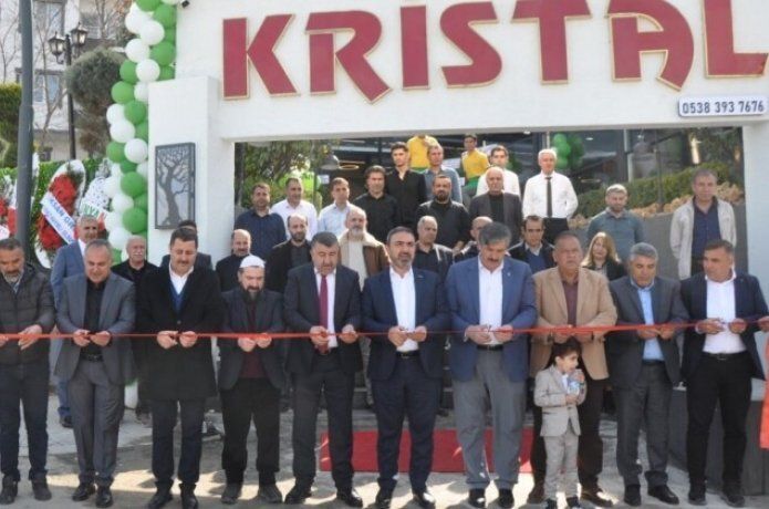Kristal lokantası yeni yerinde