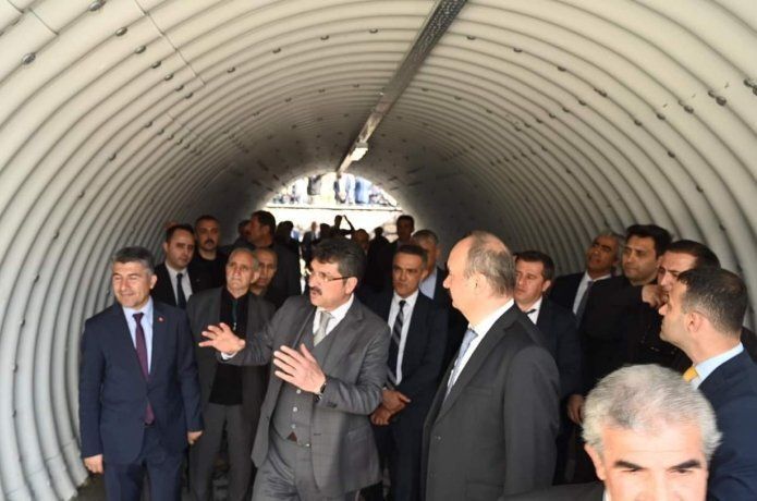 İki mahalleyi bağlayan altgeçit açıldı